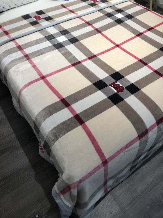 Burberry Blanket ID:202111d3